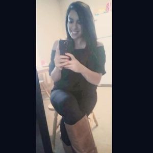 Meet your Posher, Sara